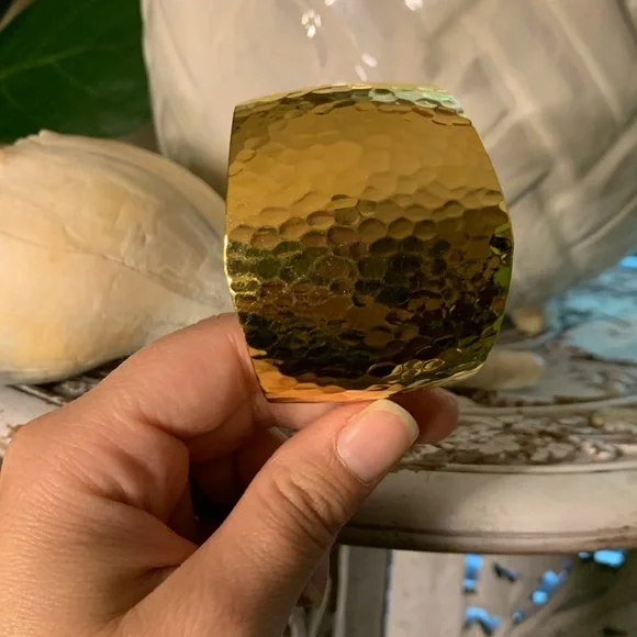 Vintage Avon Hammered Gold Cuff Bracelet - Picture 4 of 8